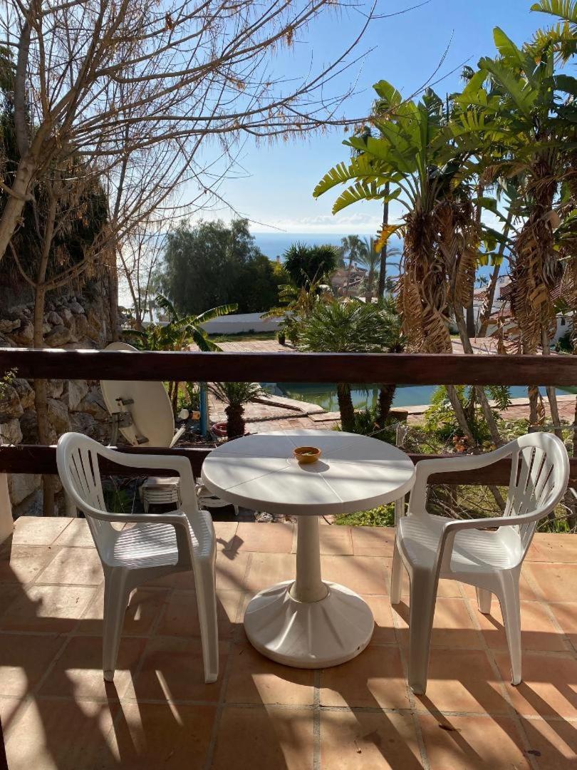 Apartamento CASA-B- pequeño conjunto adosados La Caleta-Guardia Exterior foto